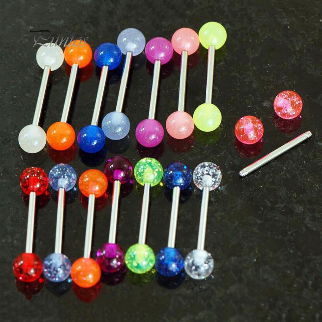 Пирсинг в виде штанги на язык