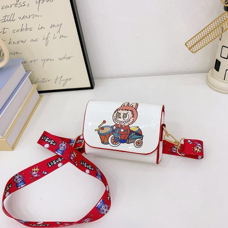 Детская сумка через плечо с широким плечевым ремнем и принтом