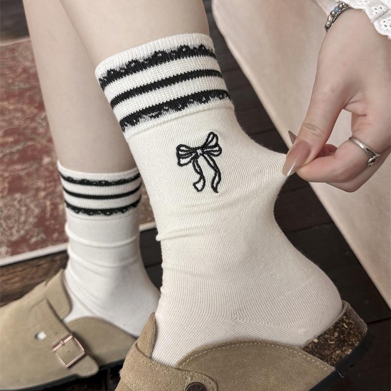 Bow Embroidered Socks Striped Lace Sweet Mid-Leg Socks Worn Outside Lace Pile Socks