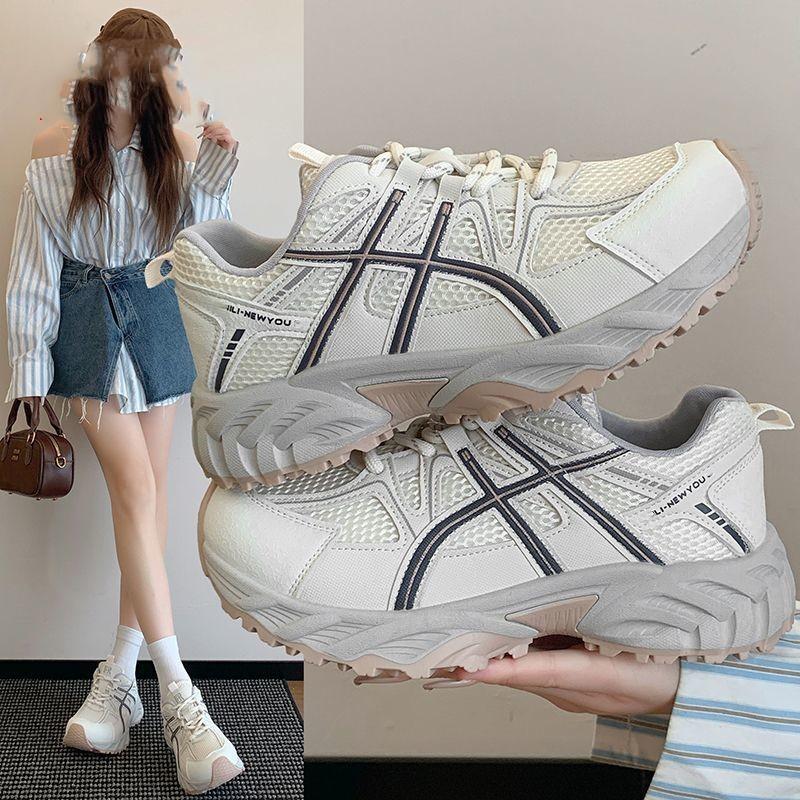 Женские кроссовки «папины кроссовки» новая осенняя повседневная обувь сетчатая дышащая толстая подошва увеличивающая рост повседневные нишевые спортивные кроссовки