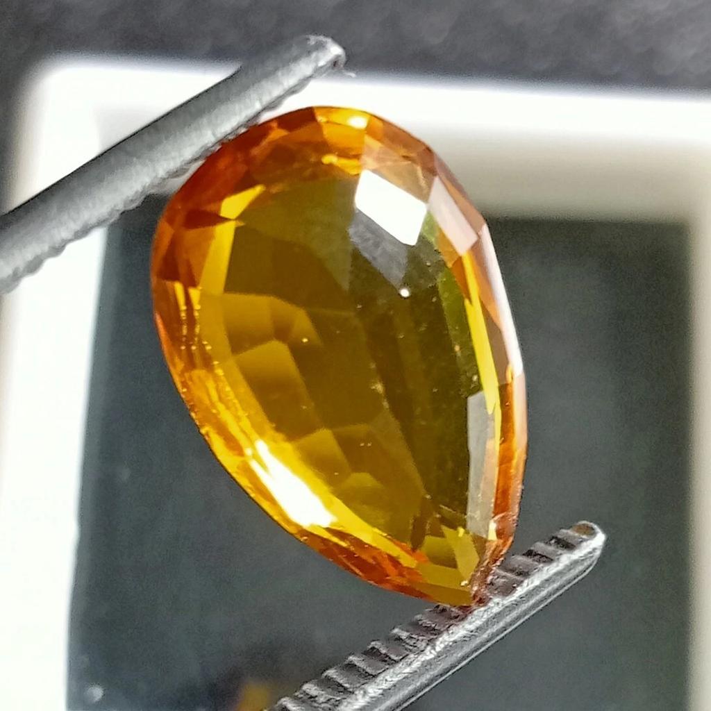 Top Quality Yellow Topaz Natural Pear Cut 7-9 Ct Certified Loose Gemstone