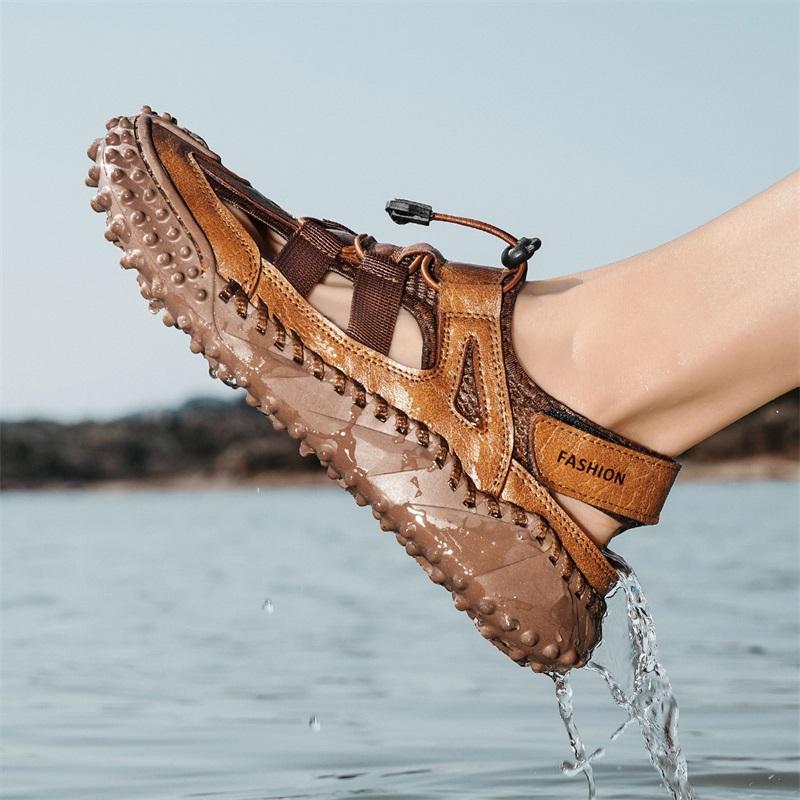 Fashion High Quality Man Sandals Fashion Mens Sandals Genuine Leather Summer Beach Slippers Male Non-Slip Soft Comfortable Outdoor Shoes