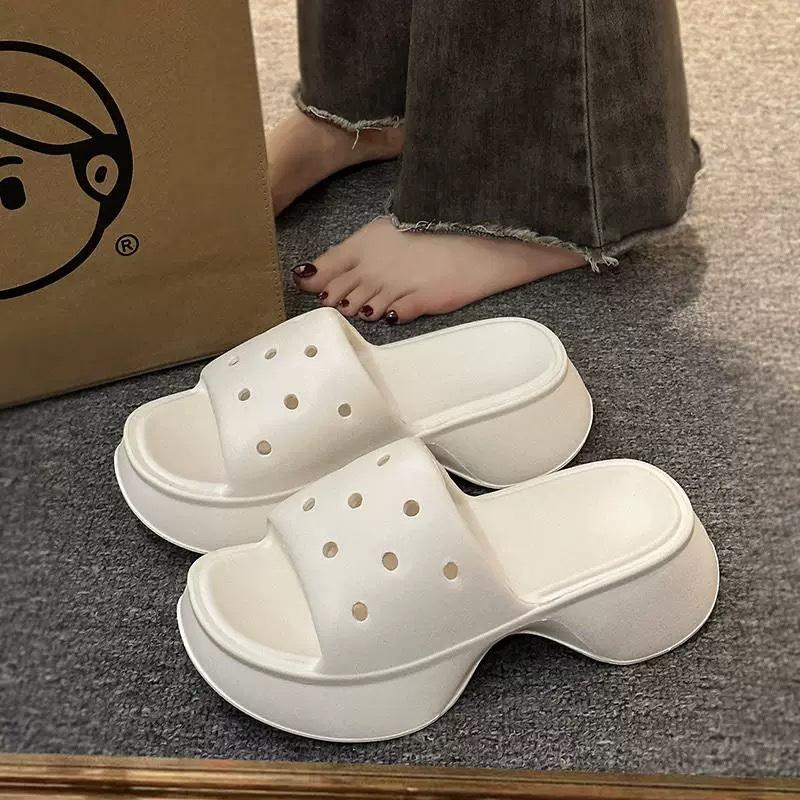 Туфли на каблуке Женские Уникальные особенности Высококачественные уличные тапочки Супермягкие Легкие Модные сандалии на танкетке