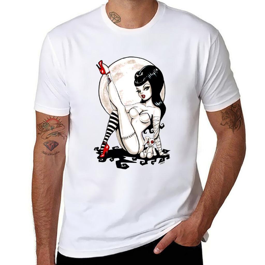 Alice in Zombieland Alice does Zombieland Black TShirt whites Aesthetic clothing men workout shirt Round neckTshirt