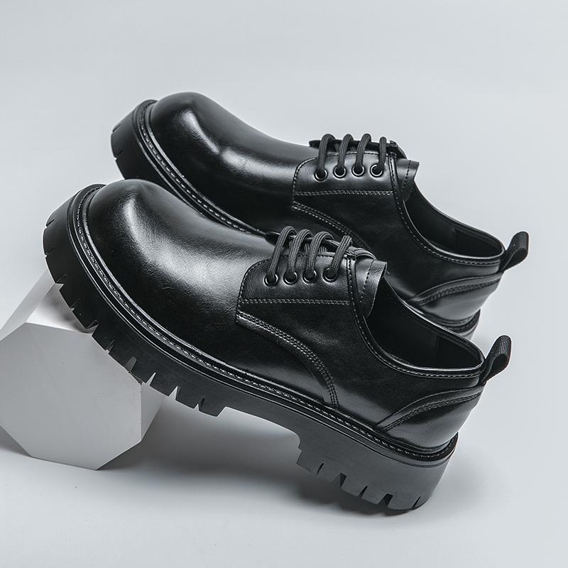 Весенние классические черные туфли на платформе, мужские деловые кожаные туфли с круглым носком и толстой подошвой, со шнуровкой, свадебные туфли с глянцевой поверхностью