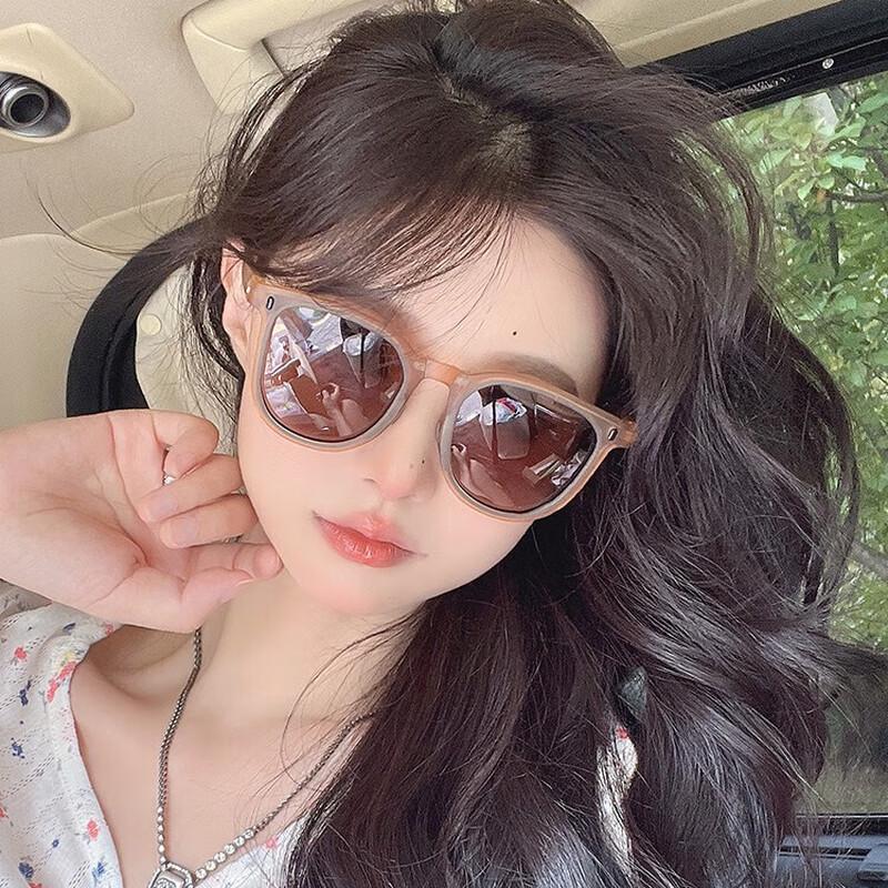 WEZHO Polarized Folding Sunglasses