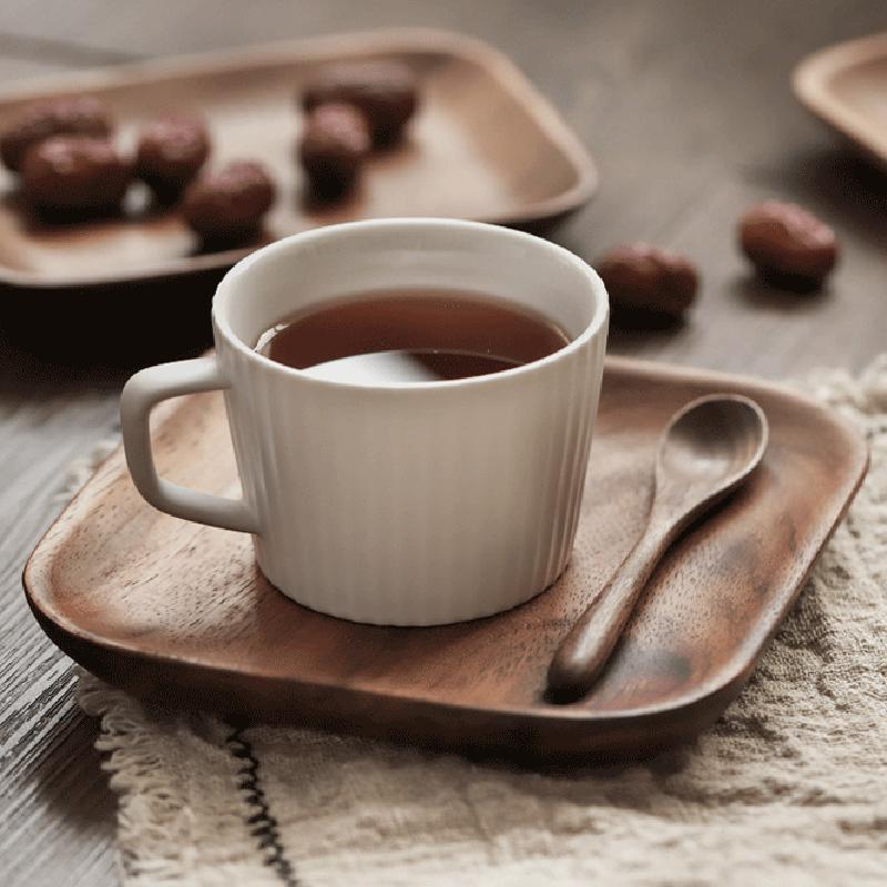 2Pcs Square Wooden Plates 6.5 Inch Acacia Wood Dinner Dish Plate Cake Dessert Plate Fruit Snack Serving Tray Kitchen Tableware