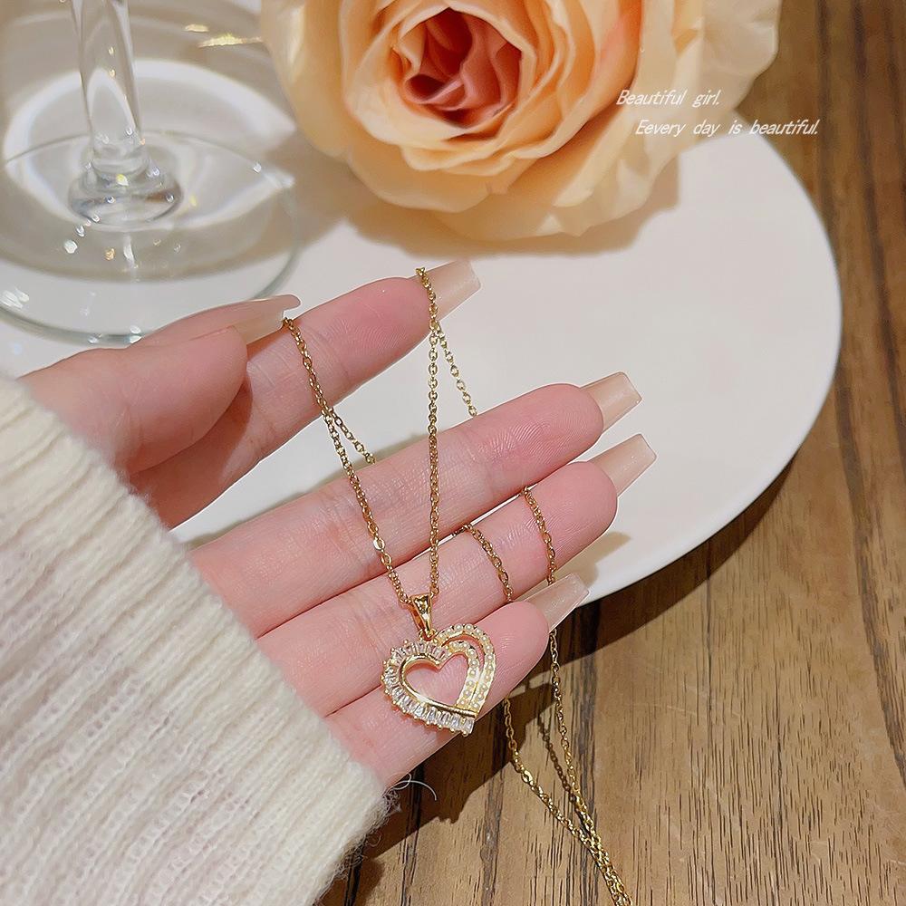 Горячие аксессуары темперамент роскошь ключичная цепочка дизайн чувство ниша кулон мода личность двойной рыбий хвост ожерелье ювелирные изделия женщина