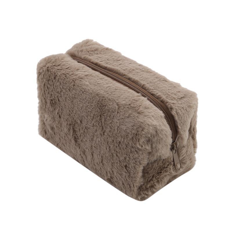 Меховые косметички для женщин, мягкая дорожная косметичка-органайзер, чехол для макияжа для молодых девушек, необходимые вещи, 1 шт., однотонные сумки