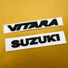 Для Suzuki Vitara Передняя решетка эмблема Задний значок багажника Глянцевый черный ABS логотип Наклейка на кузов автомобиля Декаль Аксессуары
