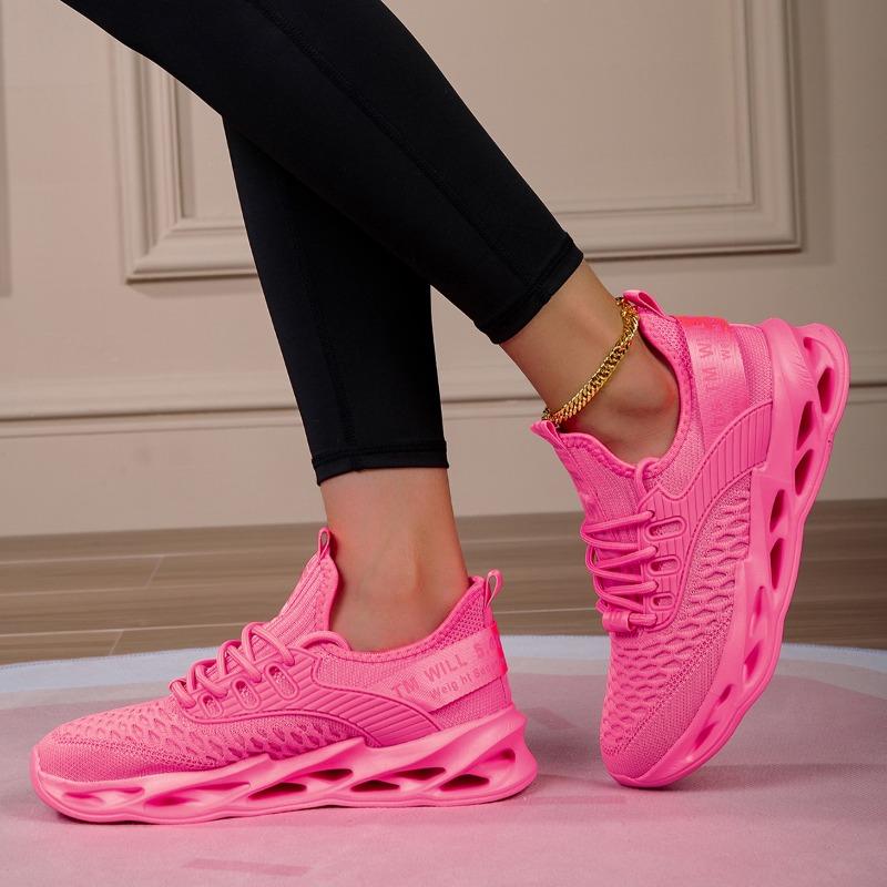 Легкие спортивные кроссовки для женщин и мужчин Four Seasons большого размера Flyweave Fitness Jogging Shoes