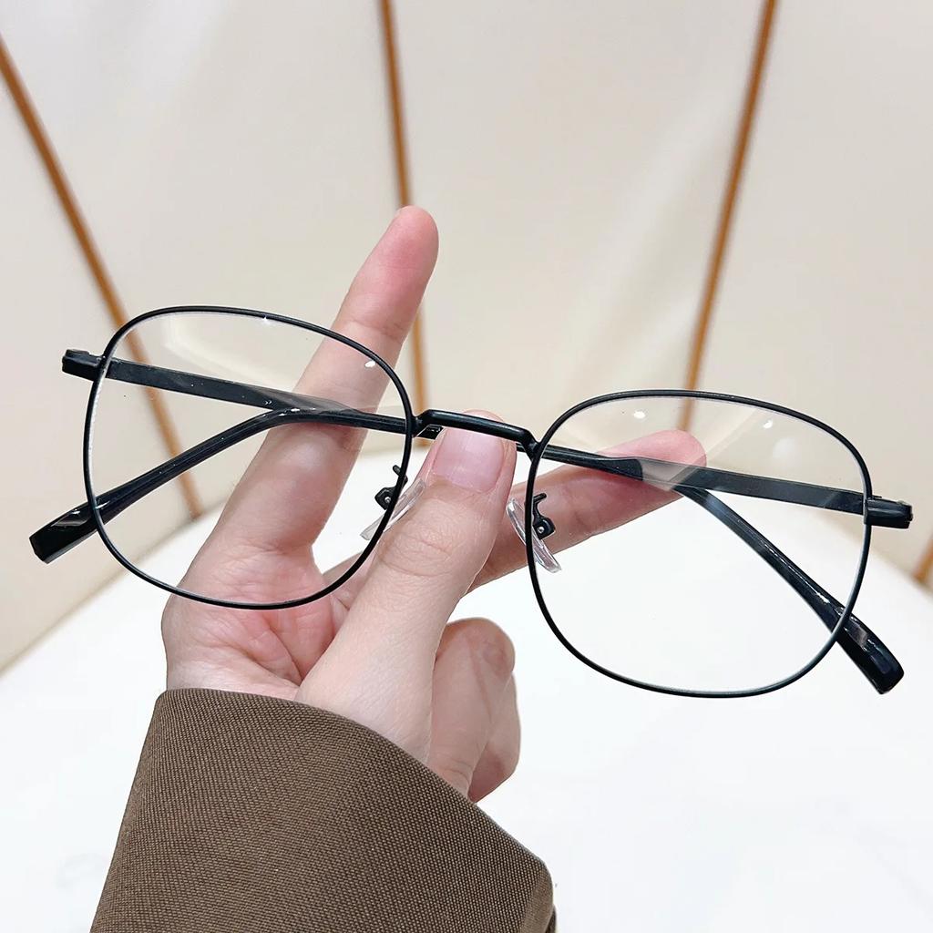 Neutral Photochromic Myopia Glasses with Polygonal Metal Frame Lightweight High-end Fashionable Business and Daily Glasses 0 To -4.0