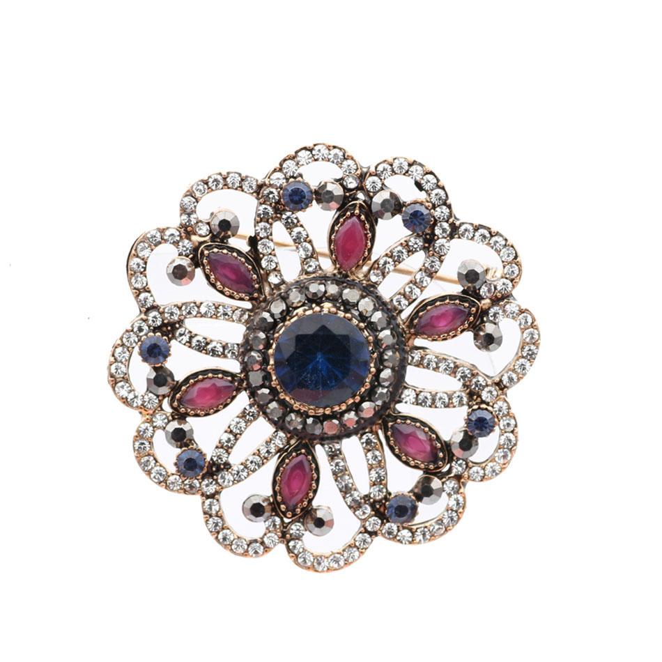 Винтажная брошь с цветком и кристаллами, женские этнические украшения, подарок для банкета, полый сплав, ультратонкая винтажная бижутерия