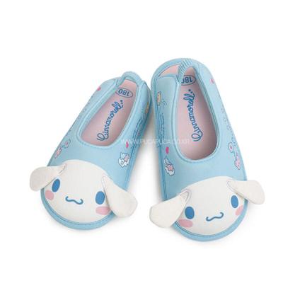 Сладкие нескользящие тапочки Cinnamoroll