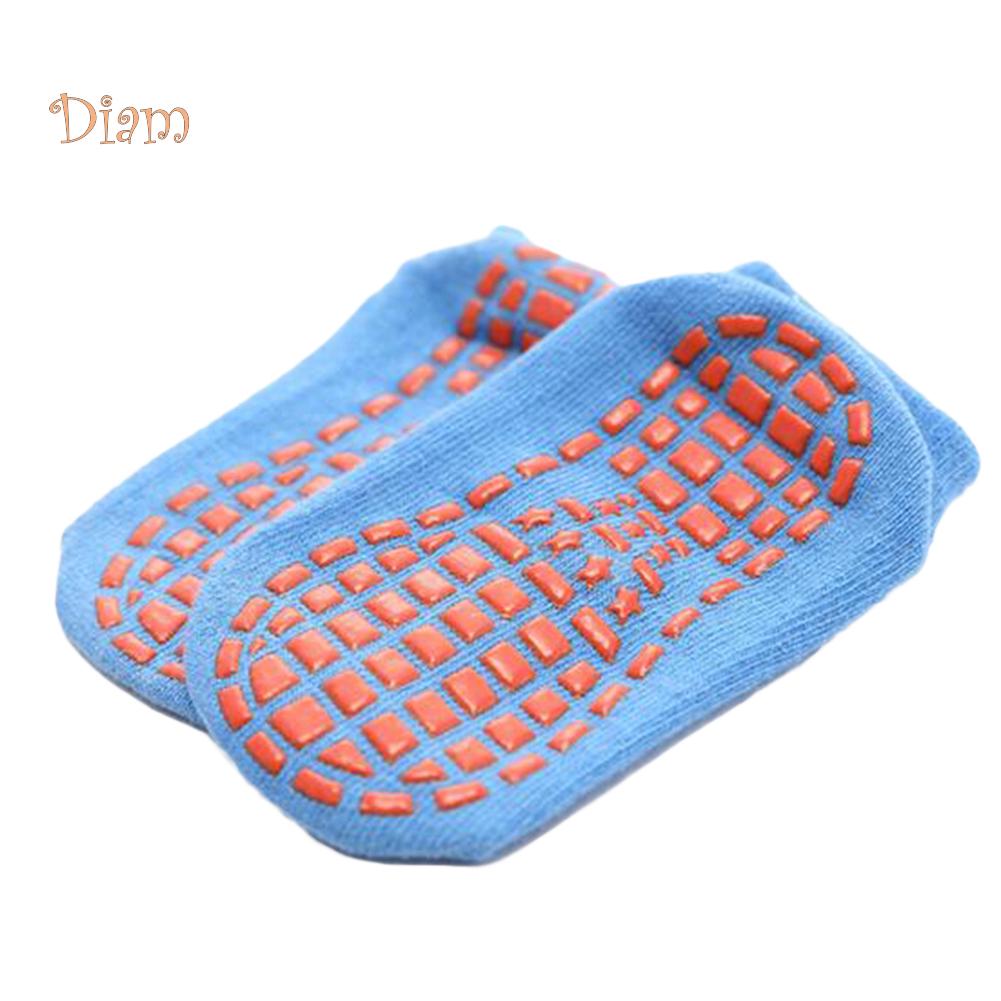 Носки с противоскользящей подошвой