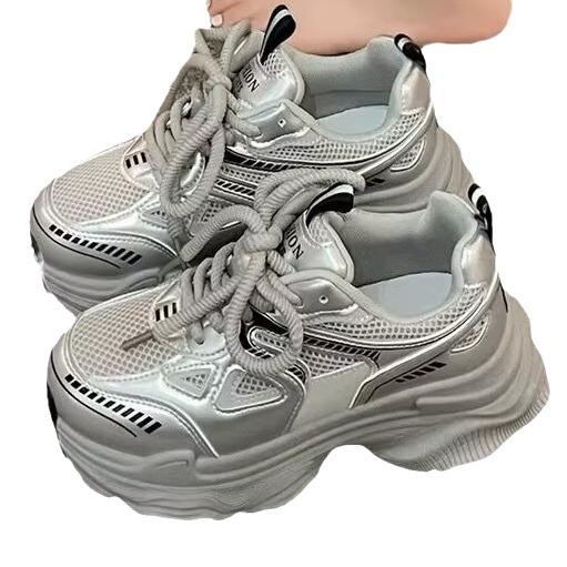 Дышащая сетчатая повседневная спортивная обувь женская весенняя новая на толстой подошве увеличивающая рост модные папины кроссовки