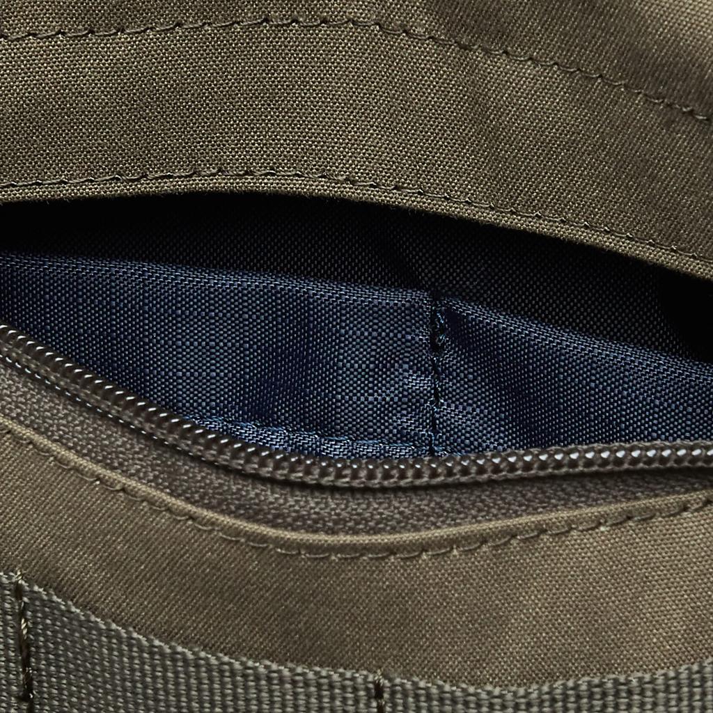 Wild Things Shoulder Horizontal Style with Handle and Key Military Olive WT-380-3005 Bag, Hook,