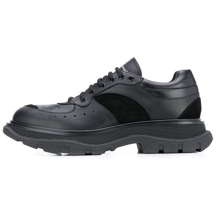 Alexander Mcqueen Кроссовки 'Black' с панелями из замши и кожи Tread 627222WHRH51081