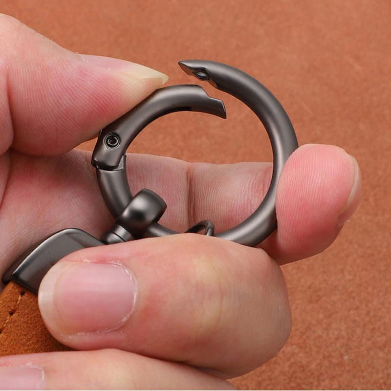 1PC Bag Pendants Leather Car Key Rings Leather Keychain Pure Color Buckle Cars Key Ring Gifts