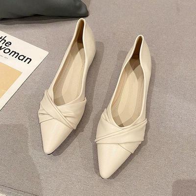 Одиночные туфли женские весна-осень 2025 года, новые туфли с неглубоким носком, всесезонные женские универсальные французские туфли на плоской подошве с одной педалью, нежные шапочки