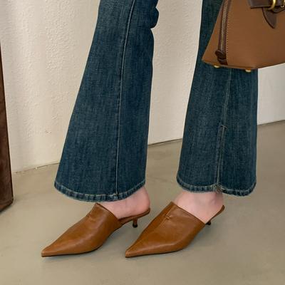 Модные женские тапочки SUOJIALUN 2025 Нового бренда Модные с острым носком Слипоны Элегантные мюли Тонкий низкий каблук Повседневные шлепанцы для платья