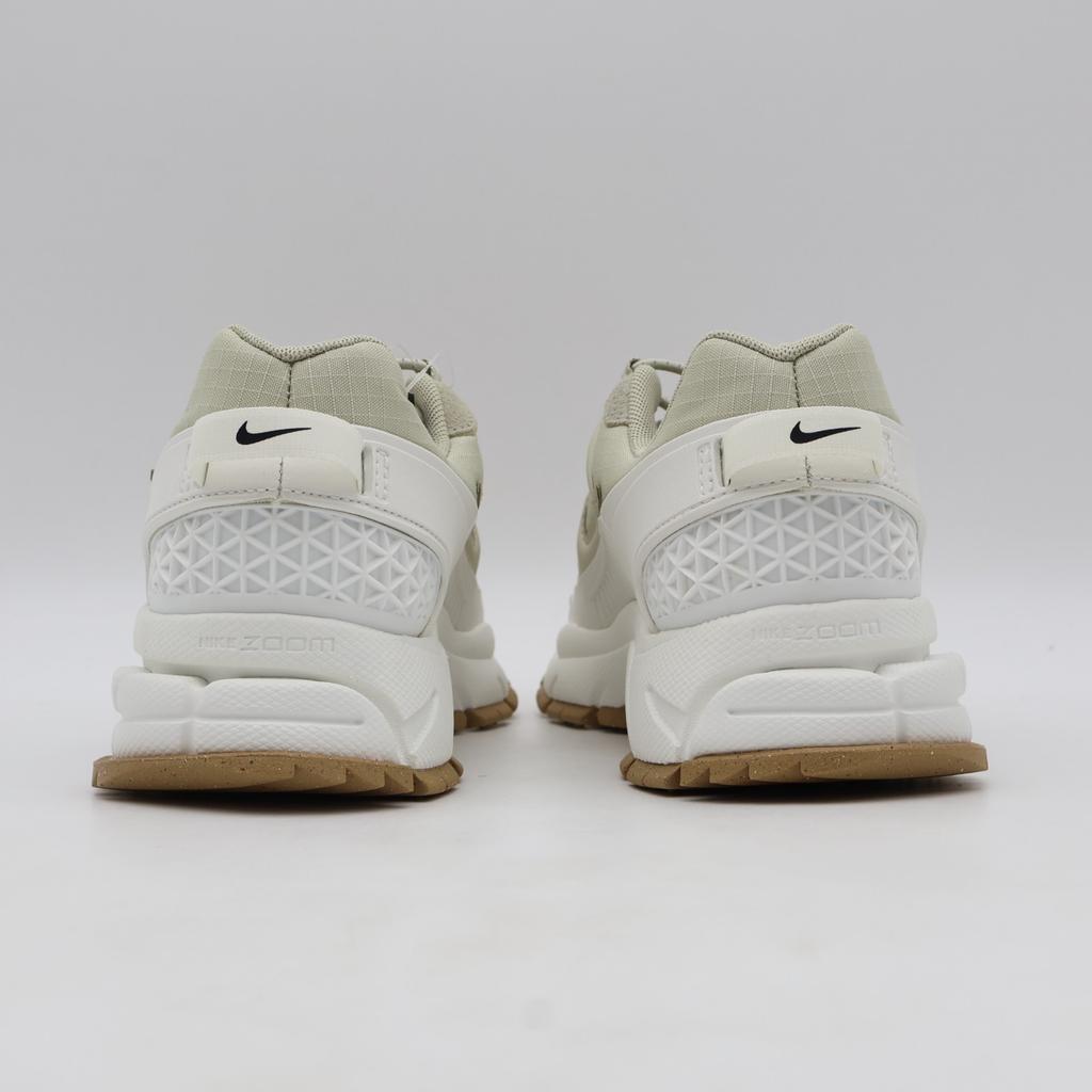 HQ2181-100 Nike Zoom Vomero Roam Sail Gum Светло-коричневый Гоночный синий (Женский)