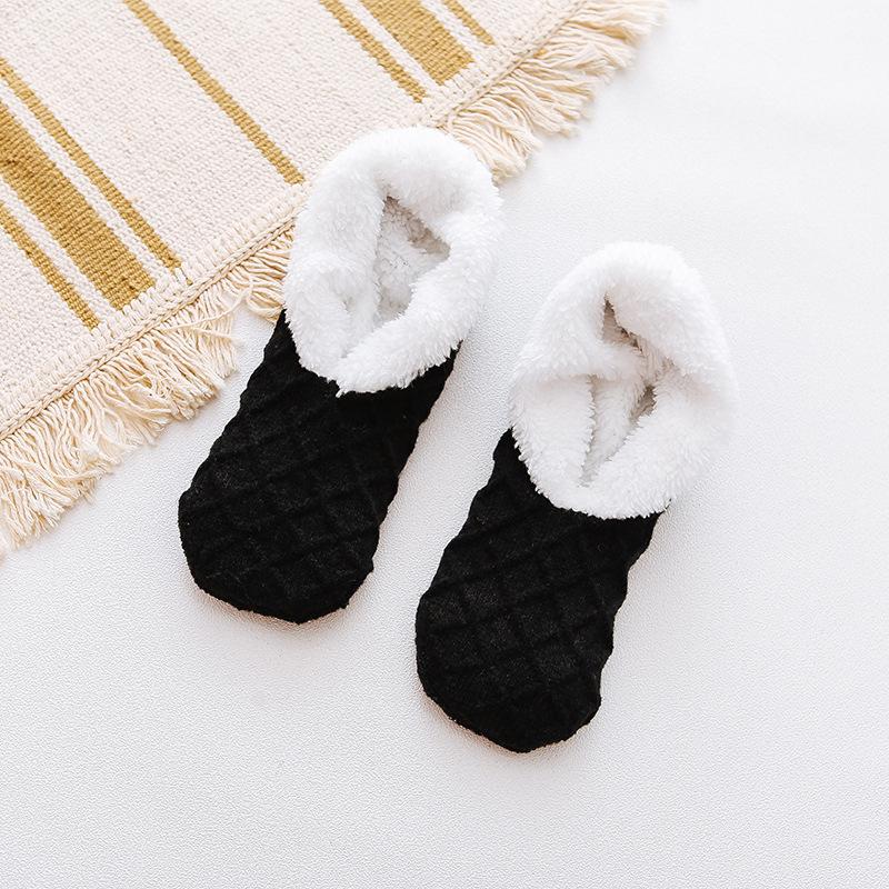 Женские теплые однотонные носки-тапочки, зимние домашние нескользящие плюшевые вязаные носки из кораллового флиса, мягкие толстые носки для сна в помещении, невидимые носки