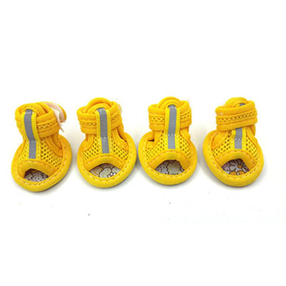 Обувь для собак, дышащие мягкие сетчатые сандалии для собак с прочной нескользящей подошвой, регулируемая защита лап для щенков на лето