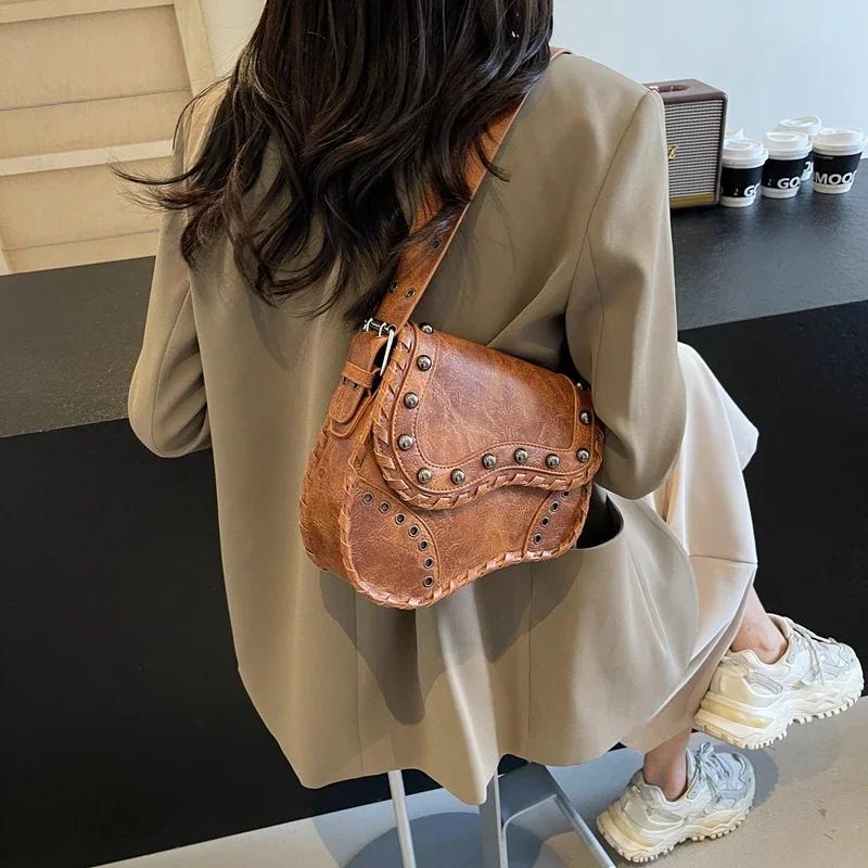 Customized PU Material Saddle Bag Western Denim Handbag Distressed Rivet