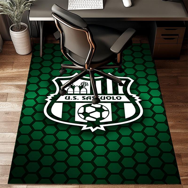 Sass-uolo Football Crest Rug for Living Room, Game Rooms, Office, Bedroom, Office Floor Mat Playful Design, fan gifts Christmas decor