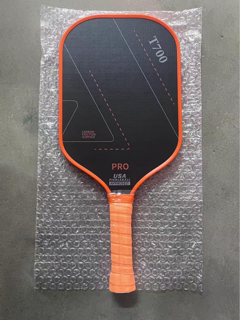 Падл для пиклбола из углеродного волокна T700 с матовым покрытием тканевой текстуры, толщина 16 мм, качество для профессиональных соревнований.