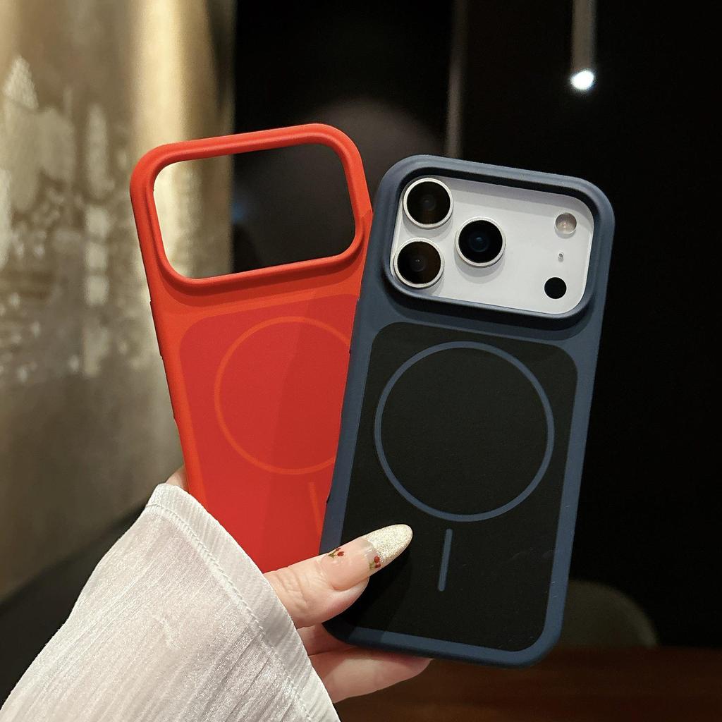 Женский чехол из жидкого силикона с магнитом для Apple iPhone 17 Pro Max, полное покрытие, защита от падений