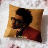 T-Певец The Weeknd Наволочка Премиум Комфорт Двусторонняя Наволочка - Дизайн Два в Одном для Любой Комнаты и Салона Автомобиля