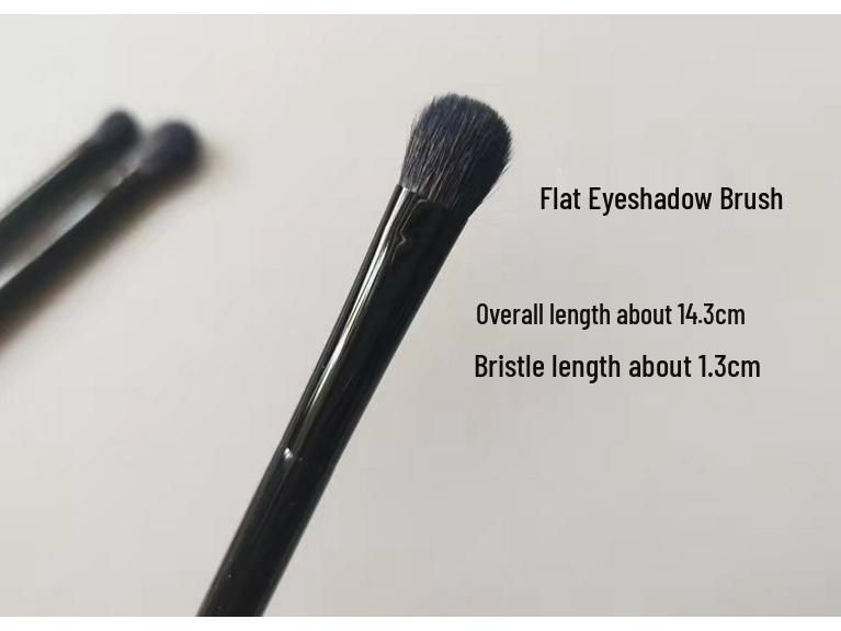 Кисть для теней Suqq из беличьего ворса - Средняя кисть для растушевки, Мягкий животный ворс для нанесения цвета