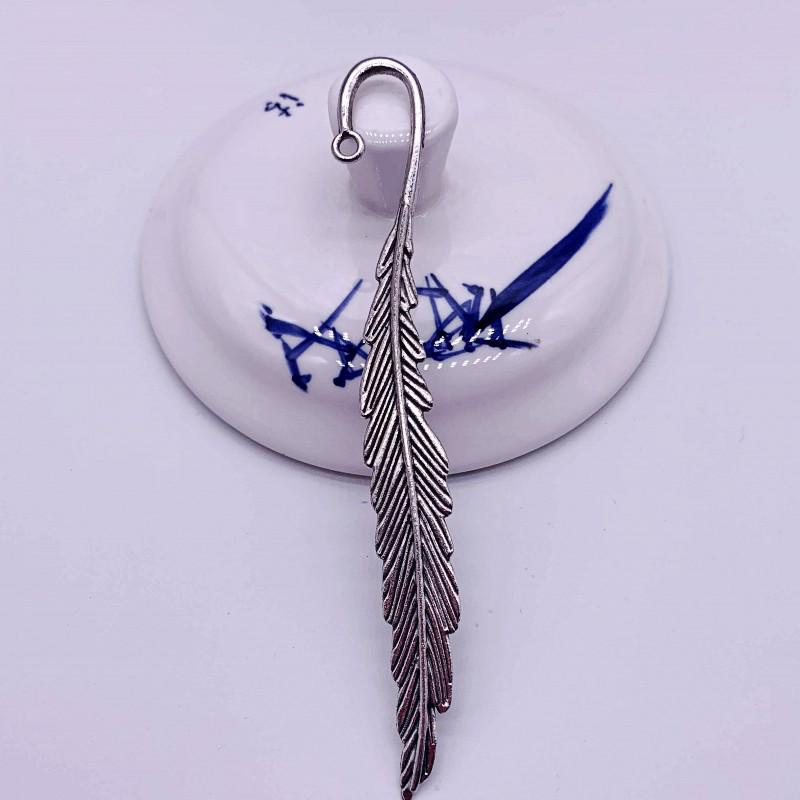 Ancient Zinc Alloy Feather Bookmark - Chinese-Style Retro Pendant Jewelry Accessory Gift