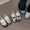 Весна 2025 года, новые уродливые и милые, вызывающие отвращение к языку кроссовки Agam de, женская домашняя обувь, туфли Mary Jane с одной педалью и мягкой подошвой