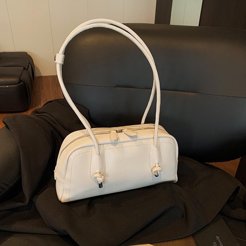 Large Bag Women's Large-capacity New High-end Texture Niche Commuting Single Shoulder Underarm Pillow Bag