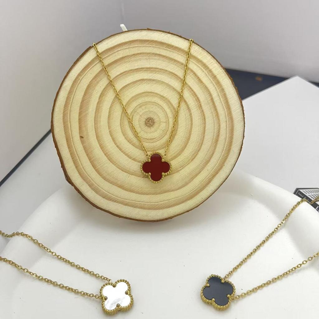 15mm Four-Leaf Clover Necklace Women 18k Double-Sided Collarbone Chain Lucky Pendant Titanium Steel Jewelry