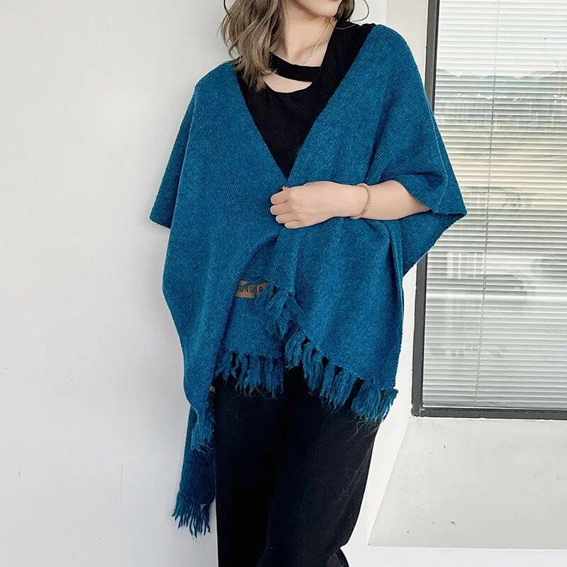 Japanese Korean Tassel Big Pendulum Cardigan Cape Autumn Loose Poncho Women Faux Cashmere Cloak Out Streetwear