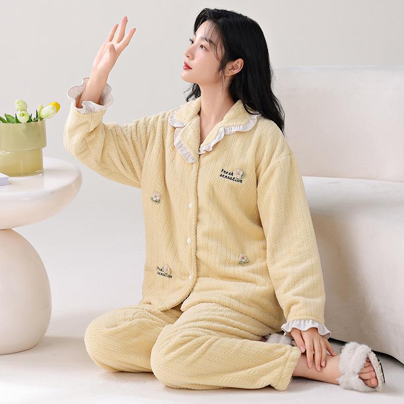 Зимняя пижама женская коралловый флис флис утолщенная осенне-зимняя фланель омолаживающая домашняя одежда зимняя