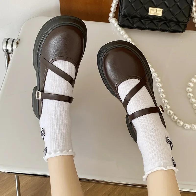 Женские туфли Мэри Джейн на плоской платформе, модные женские туфли с мелкой пряжкой, весна-осень, элегантные туфли-лодочки в стиле ретро для дам