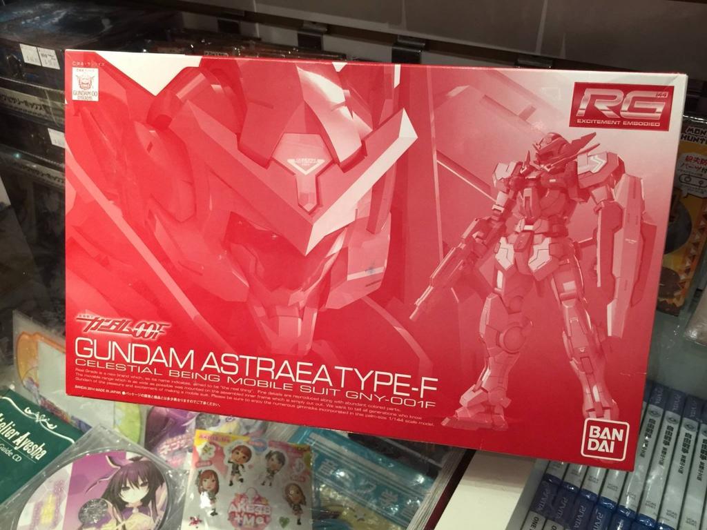 RG Gundam Astraea Пластиковая модель Bandai 1/144 Тип-F (Премиум Эксклюзив)