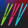 1 пара светящихся разноцветных нейлоновых барабанных палочек, светящихся в темноте