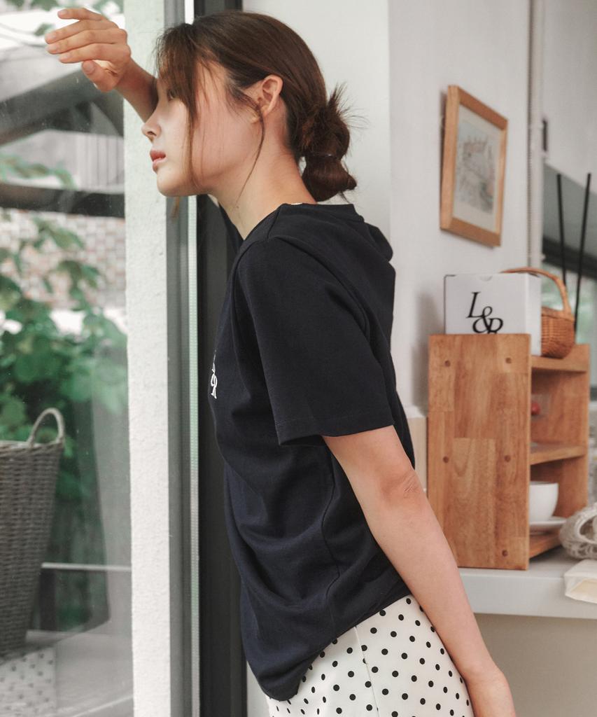 LOSSYROW Signature Logo Half-Sleeve T-Shirt [Navy]