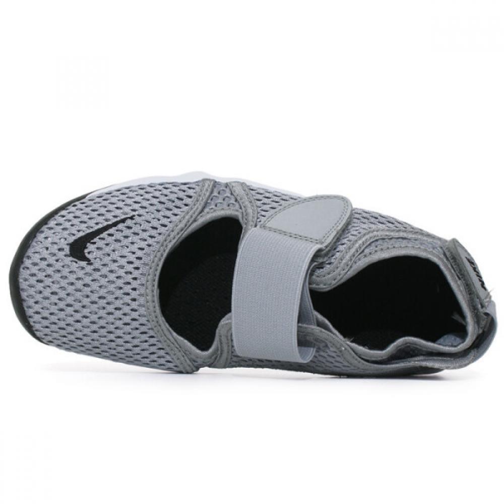 Nike Boys Little Kids Lift Gs Ps Sandals Sneakers