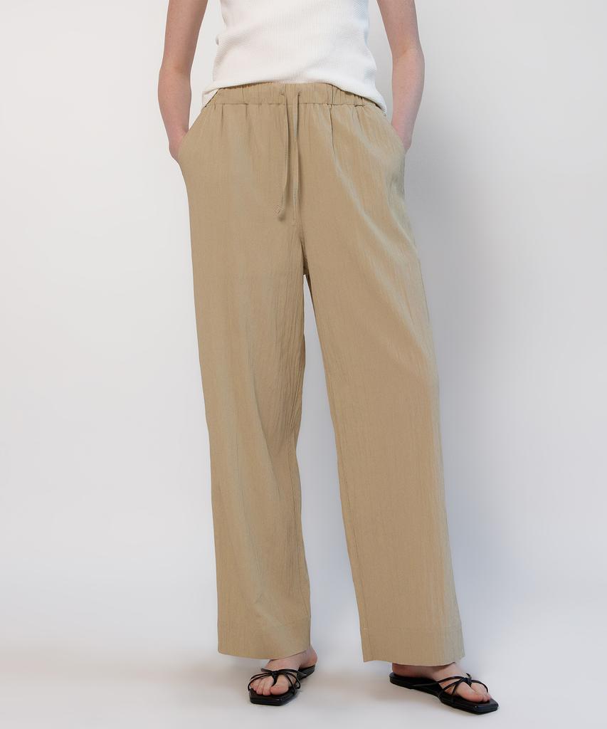 NEBELEVERYWEAR Wrinkle Banding Pants (3 Colors)