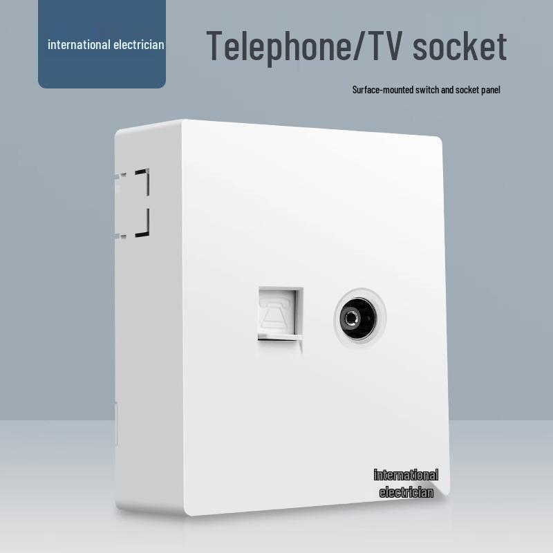 Двухклавишный настенный выключатель и панель розетки типа 86 с открытой проводкой и пятью отверстиями