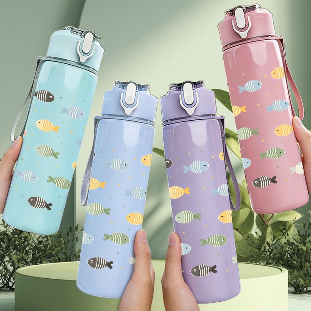 1PC Small Fish Seamless Pattern 750ml Color Plastic Sports Water Bottle Leakproof Flip Straw Lid Suitable for Sports Office Home Use