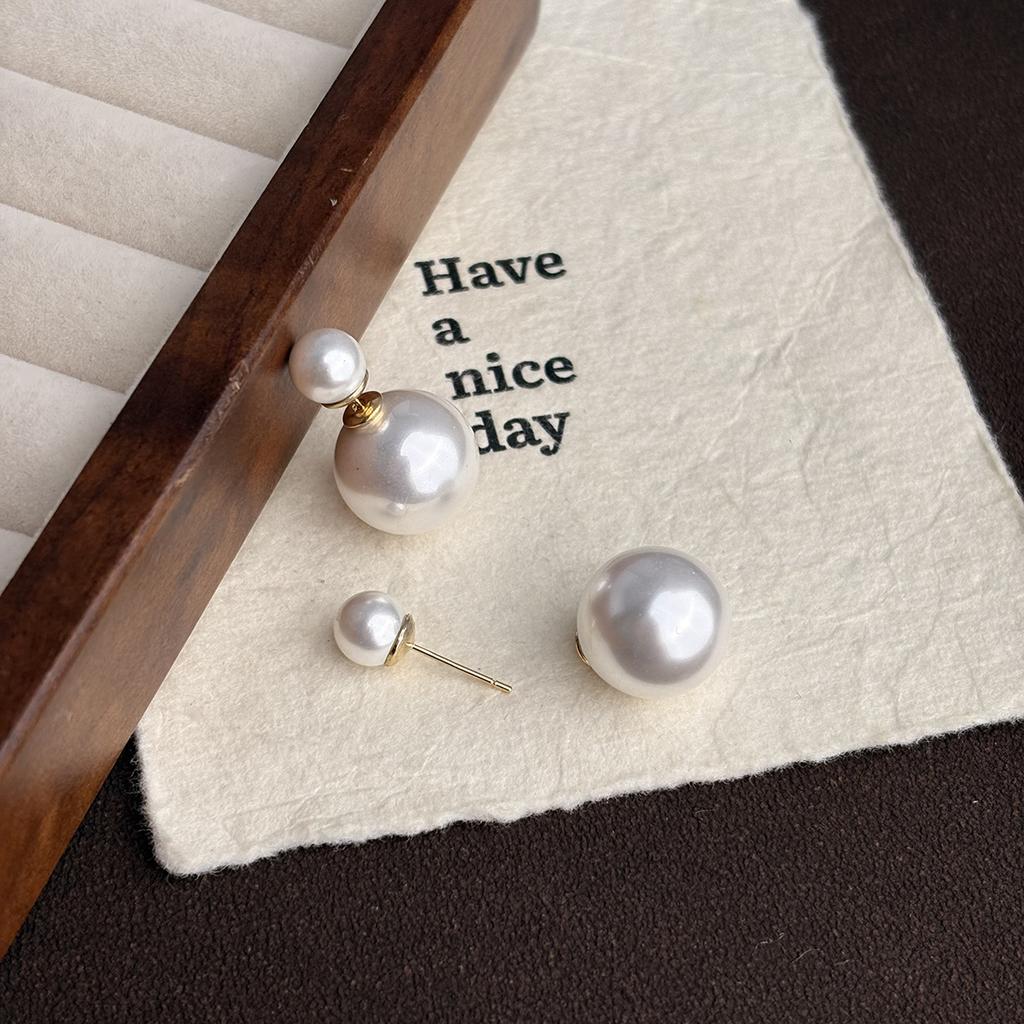 High sense two wearing pearl temperament earrings colorful niche versatile fashion stud earrings classic elegance colorful earrings women