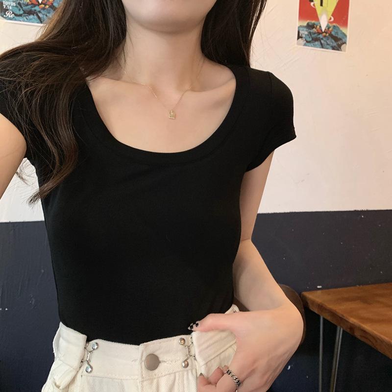 Сплошная цветная повседневная универсальная футболка с короткими рукавами, женская многослойная рубашка с внутренней стороны, лето 2024, тонкий топ с U-образным вырезом, трендовые модели